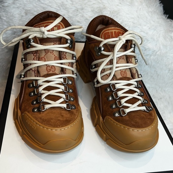 Gucci mens flash track logo suede boots - Picture 3 of 8